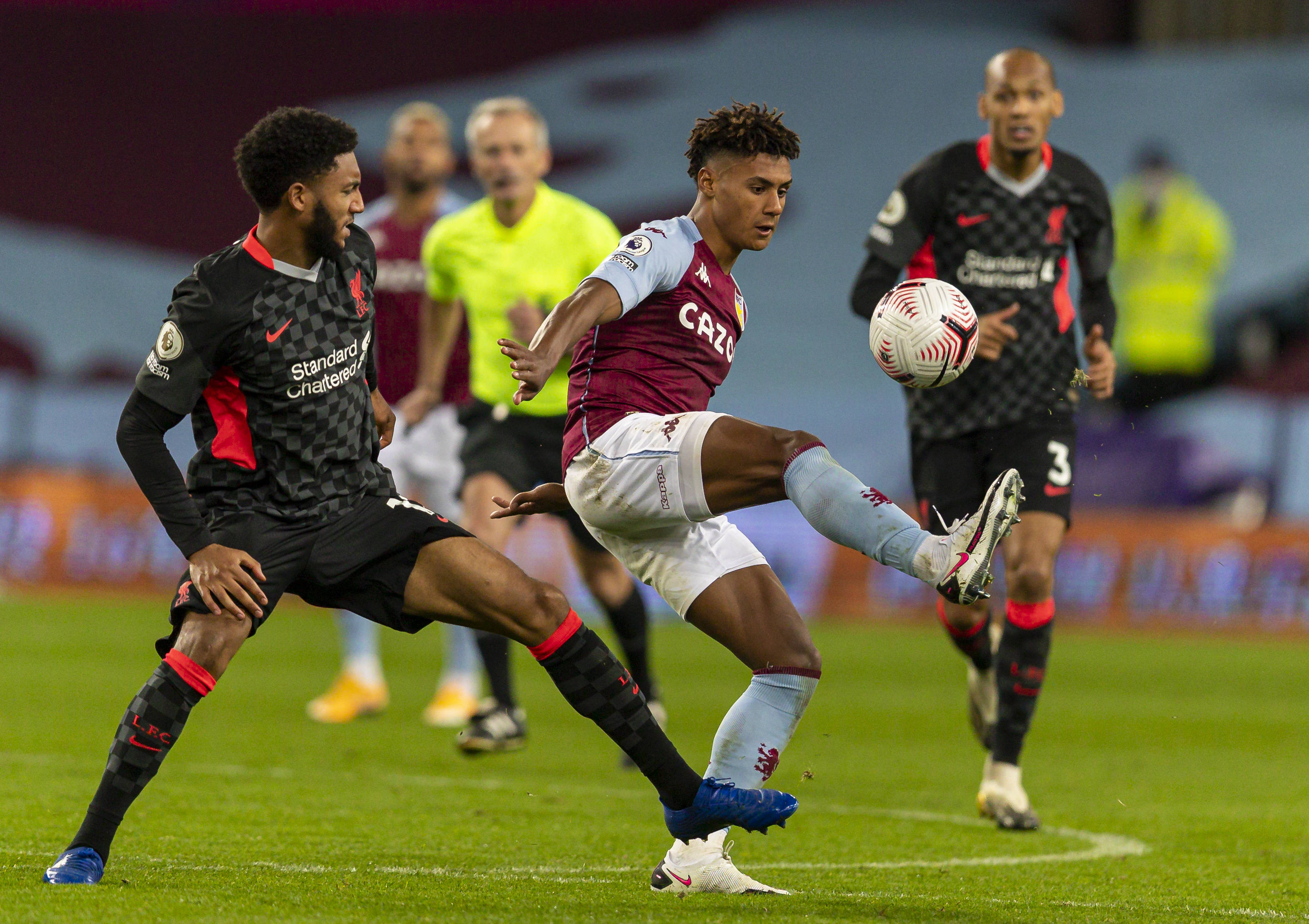 相比底角球 相比底角球